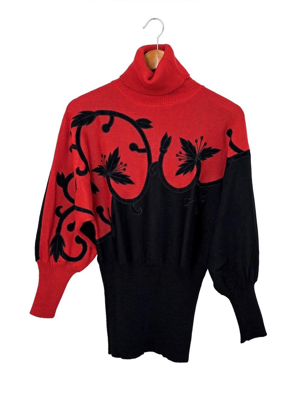 Vintage Wenjilli Floral Appliqué Turtleneck Sweater Dolman M Red Black 80s